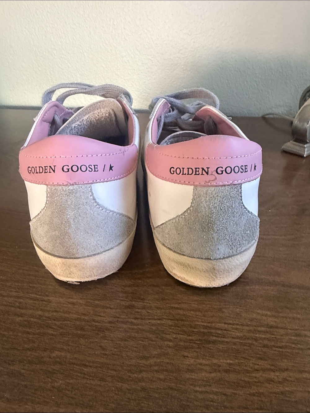 Golden Goose GGOB SSTAR White Leather Sneakers with Pink Trim and Gray Star - Picture 3 of 6